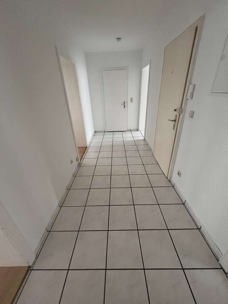 3-Zimmer-Wohnung in Hildesheim — Braunschweigerstr.