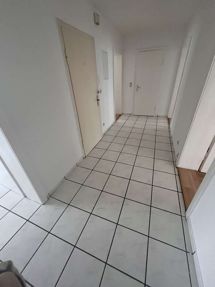 3-Zimmer-Wohnung in Hildesheim — Braunschweigerstr.