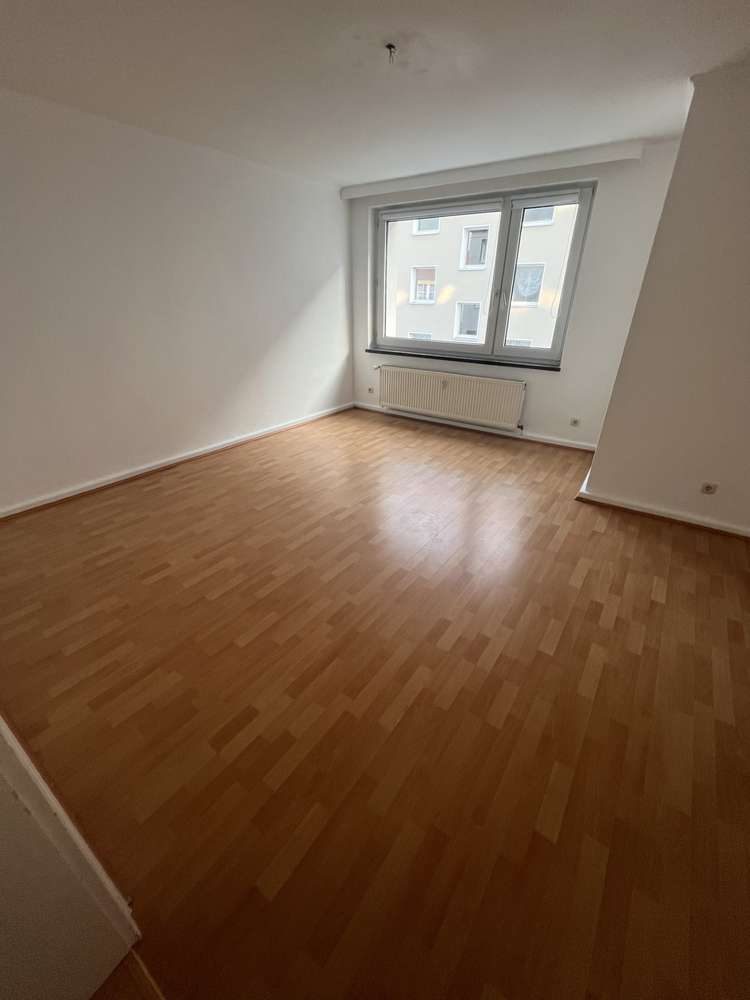 3-Zimmer-Wohnung in Hildesheim — Braunschweigerstr.
