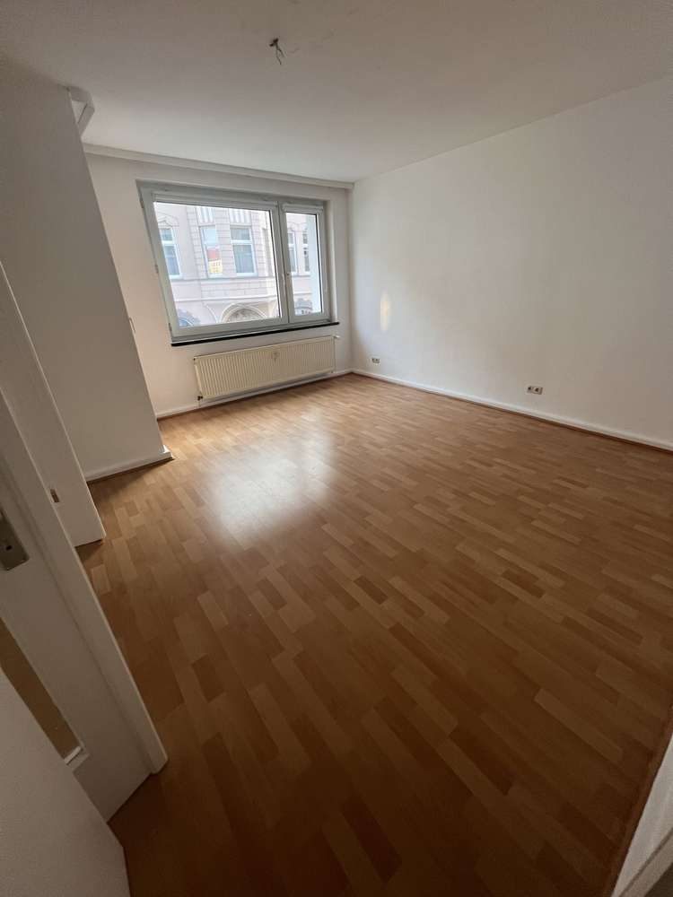 3-Zimmer-Wohnung in Hildesheim — Braunschweigerstr.